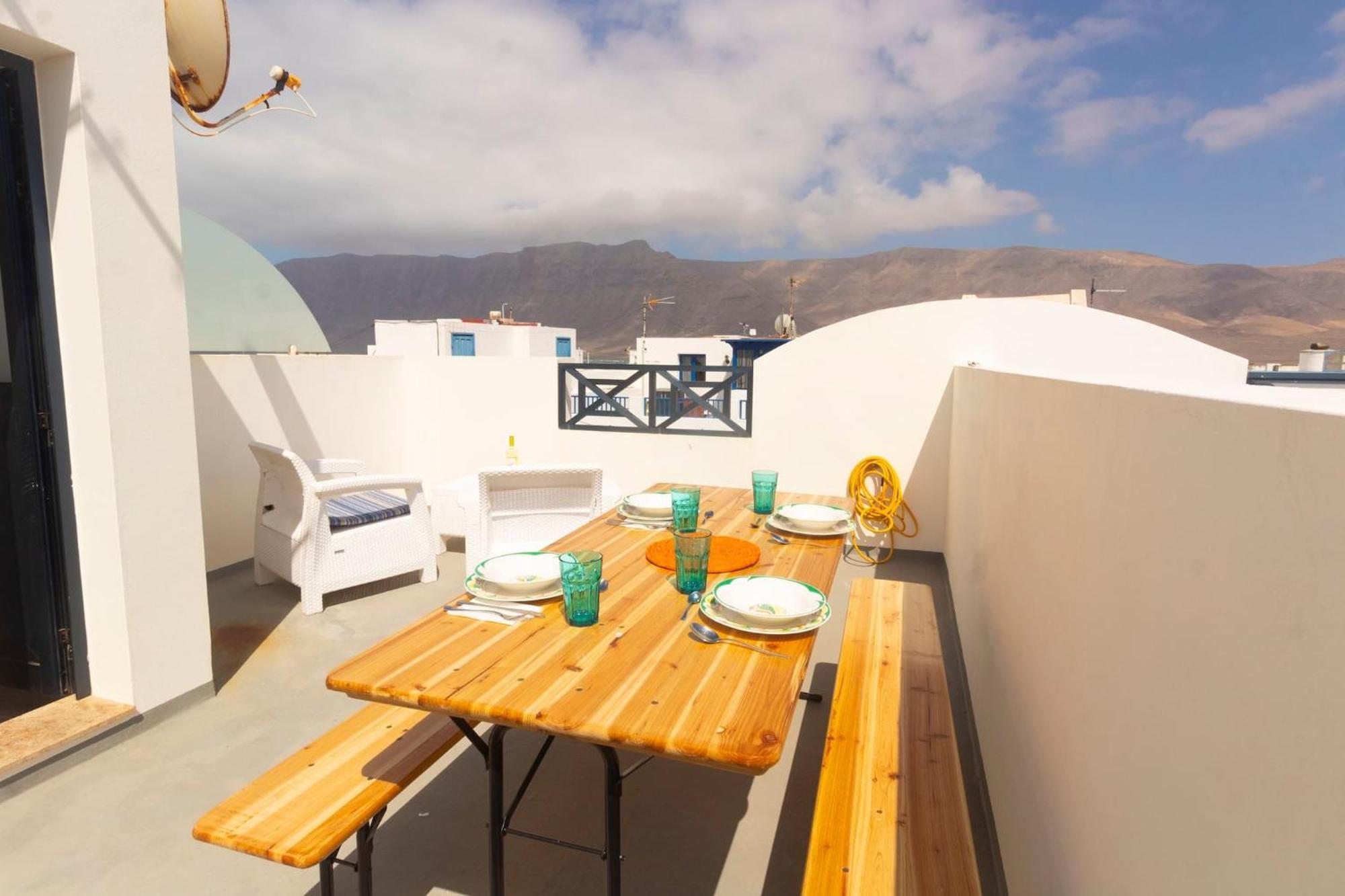 Casa Bianca Caleta De Famara Hotel Ngoại thất bức ảnh